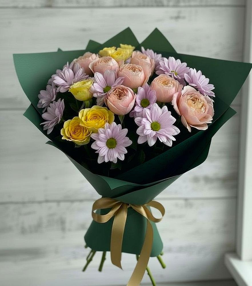Букет цветов из: Хризантемы и Розы в Московском