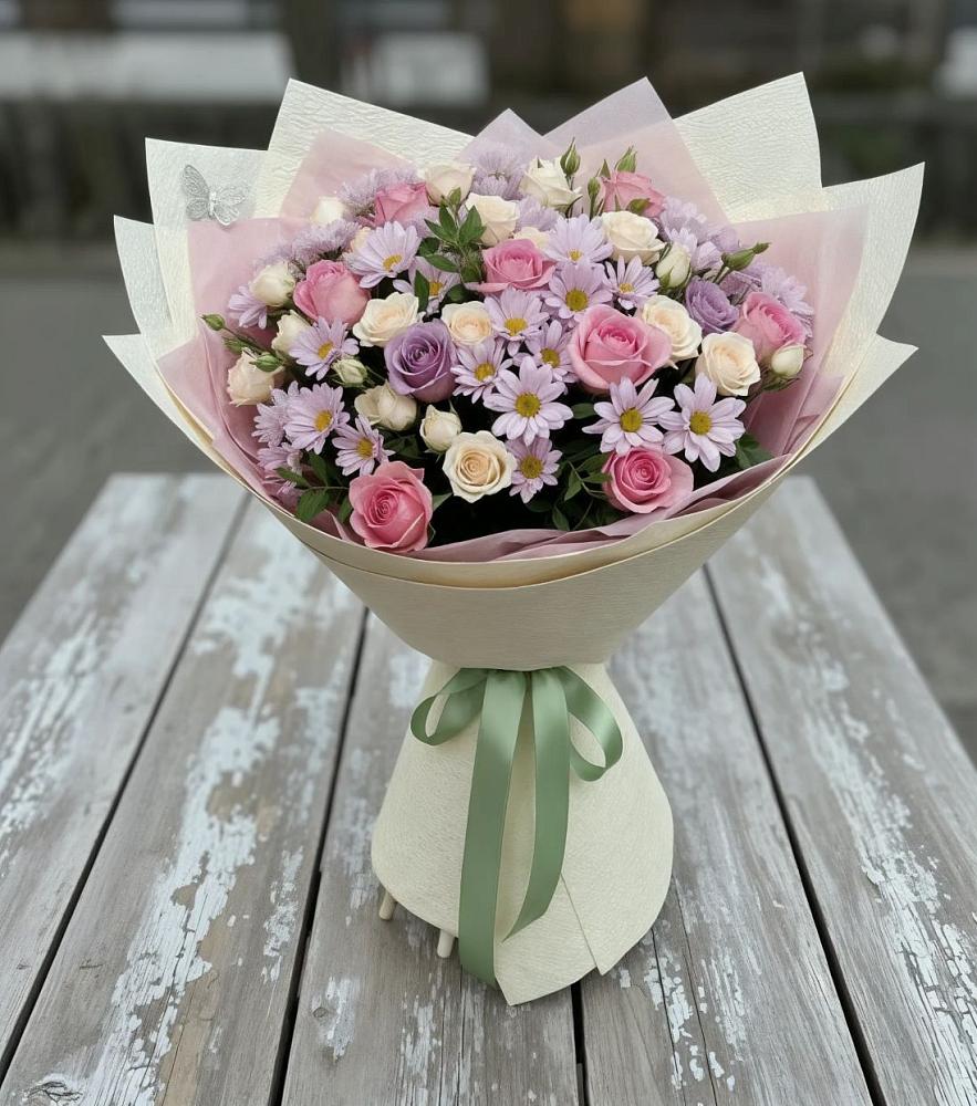 Букет цветов из: Розы и Хризантемы в Московском